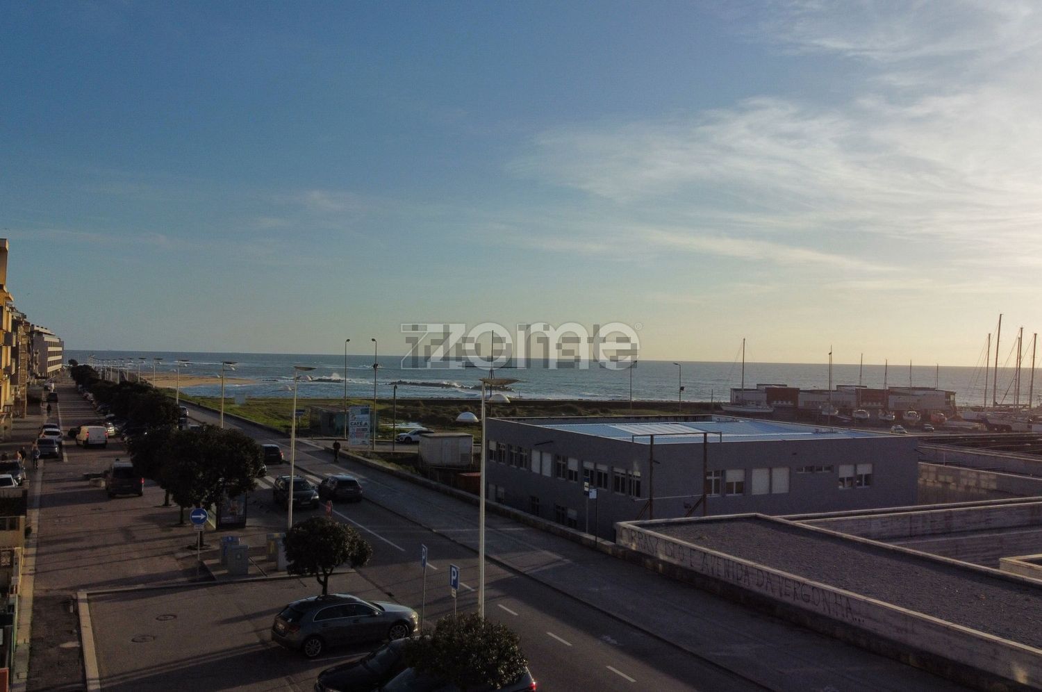出租公寓 t3在Avenida Infante Dom Henrique, 1546 - 视线