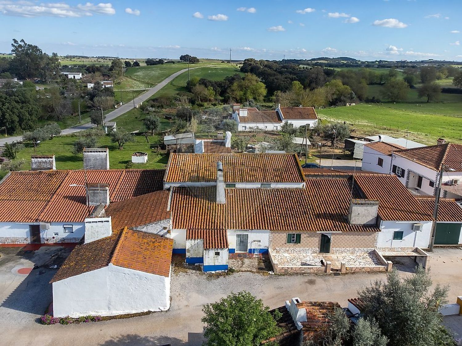 小楼房或独栋别墅出售Autoestrada do Alentejo - 照片