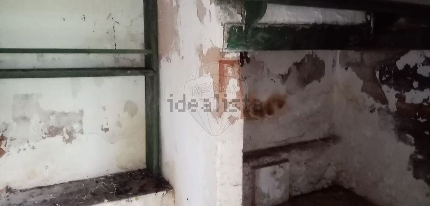 小楼房或独栋别墅出售N118 - 照片