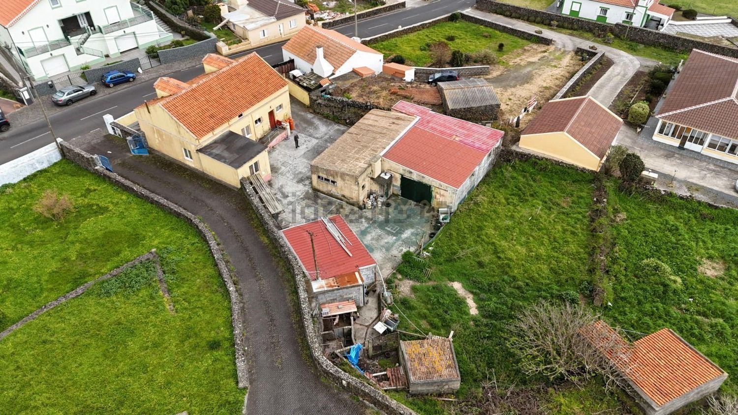 小楼房或独栋别墅出售在Rua 5 de Outubro, 43 - 视线