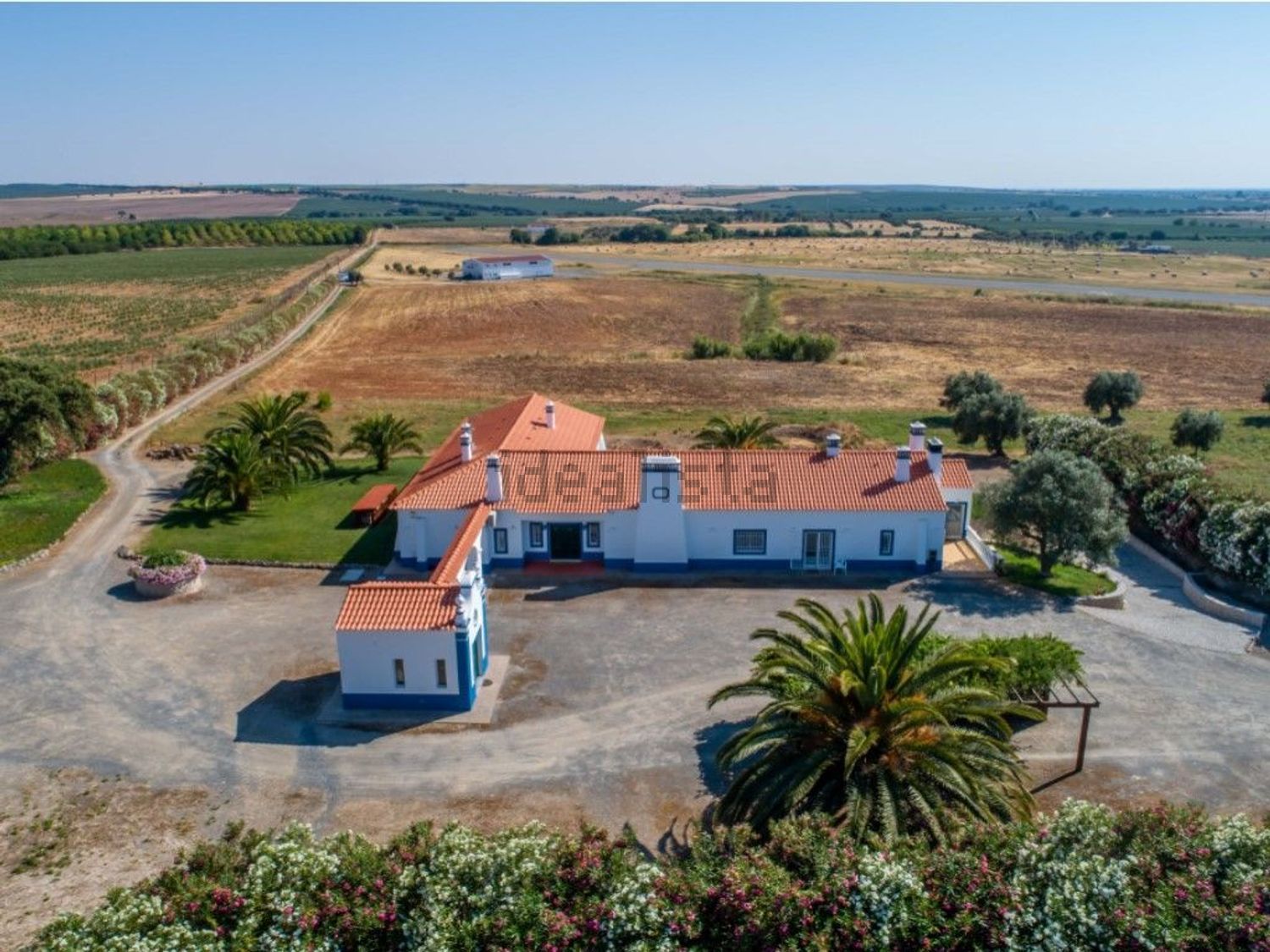 庄园出售在Ferreira do Alentejo - 外立面