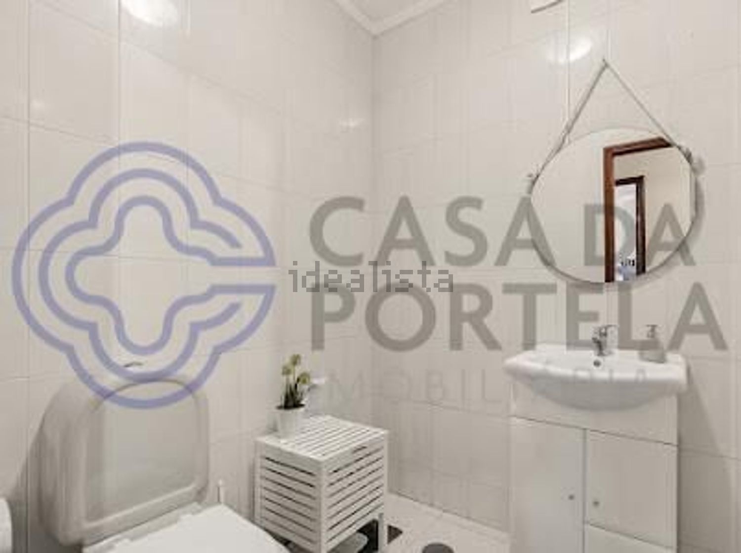 公寓 t3出售在Travessa Doutor Augusto Martins, 135 - 卫生间