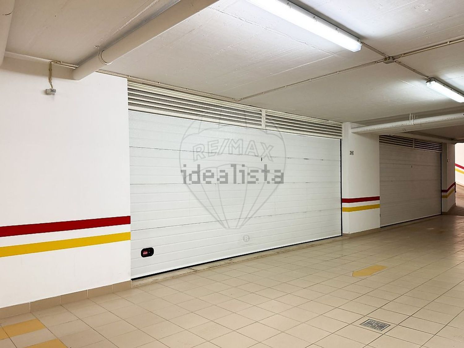 公寓 t3出售在Avenida Marginal - 停车位