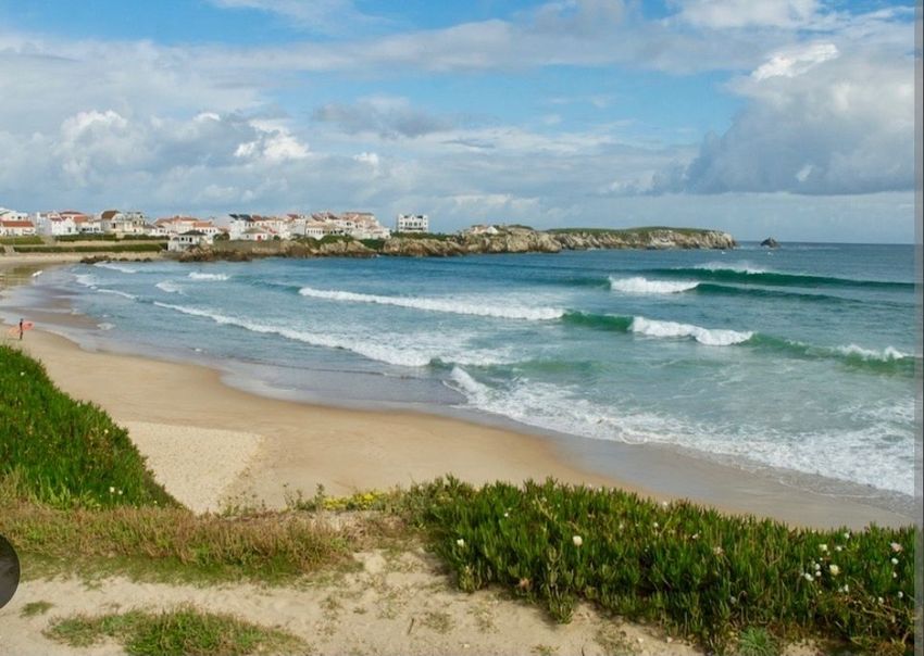 出租小楼房或独栋别墅在Rua Amigos do Baleal, 46