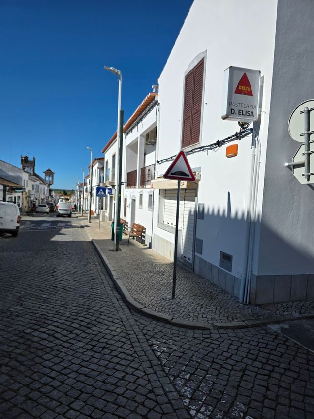 联排别墅出售在Rua de Fialho de Almeida, 12