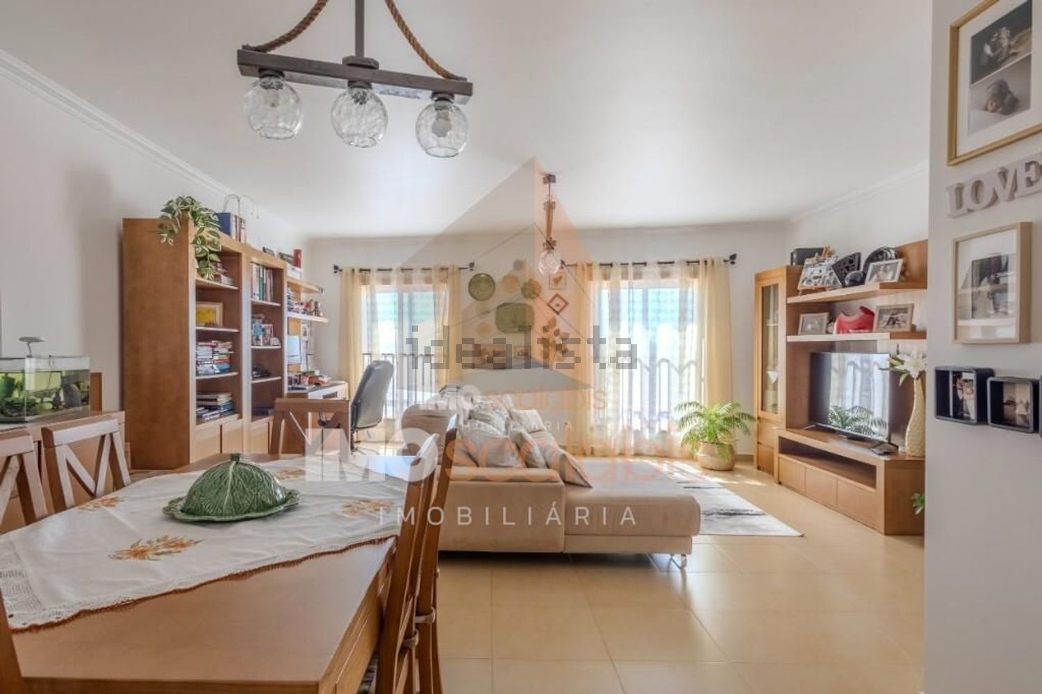 公寓 t3出售在Rua Ilha da Madeira s/n - 客厅