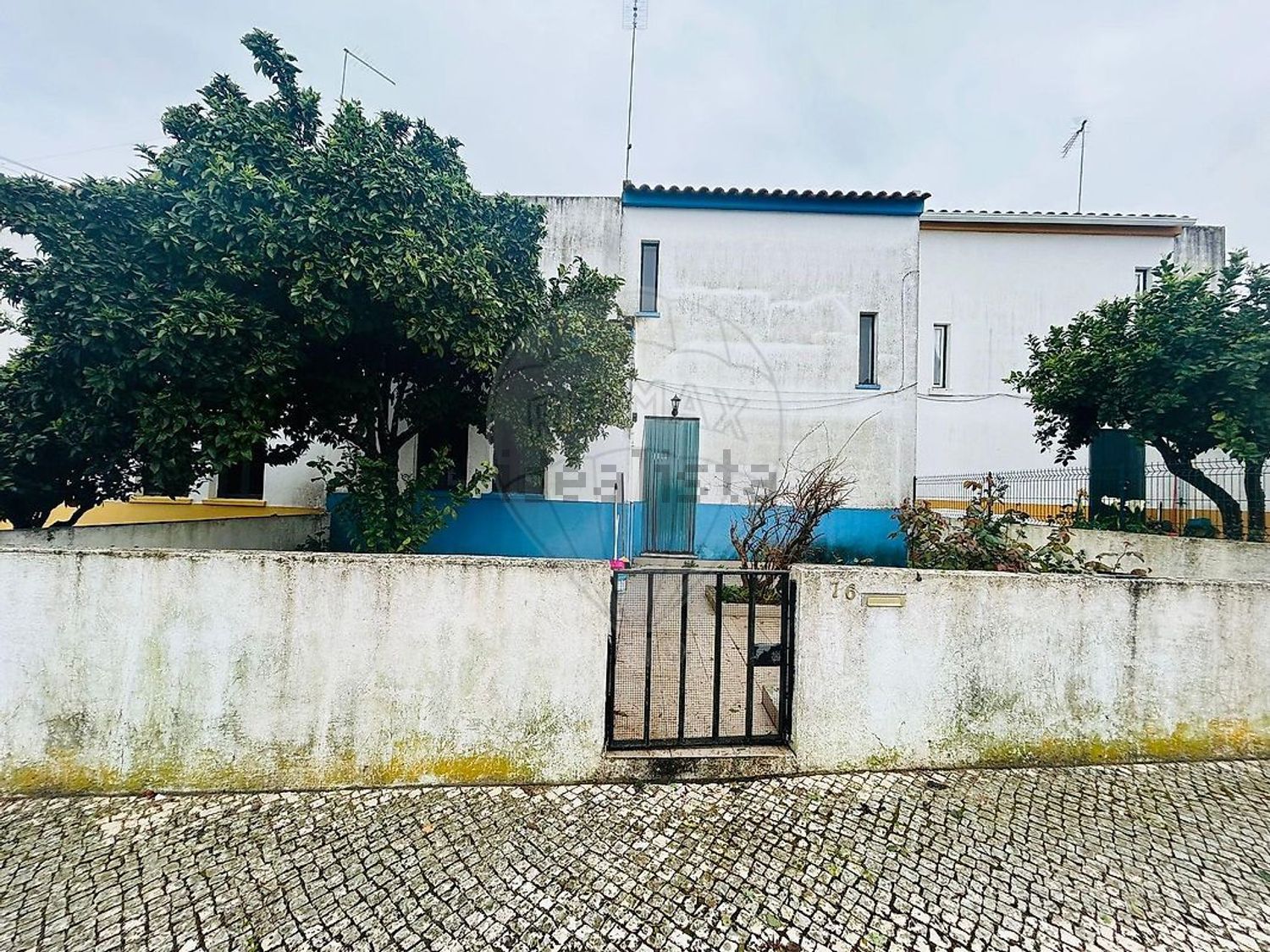 小楼房或独栋别墅出售在Cabeço de Vide - 外立面