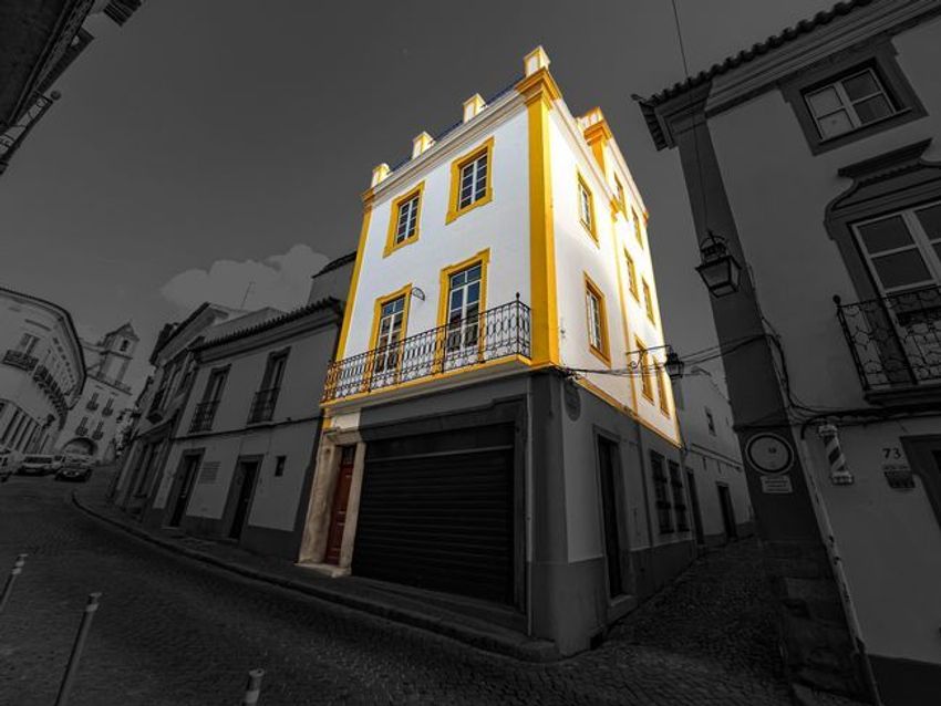 双拼别墅出售在Rua de Serpa Pinto, 71