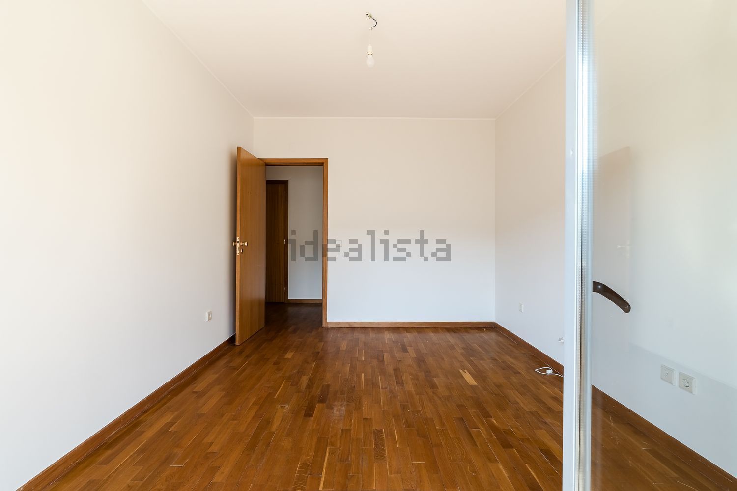 出租公寓 t2在Avenida Antero de Quental, 7 - 卧室