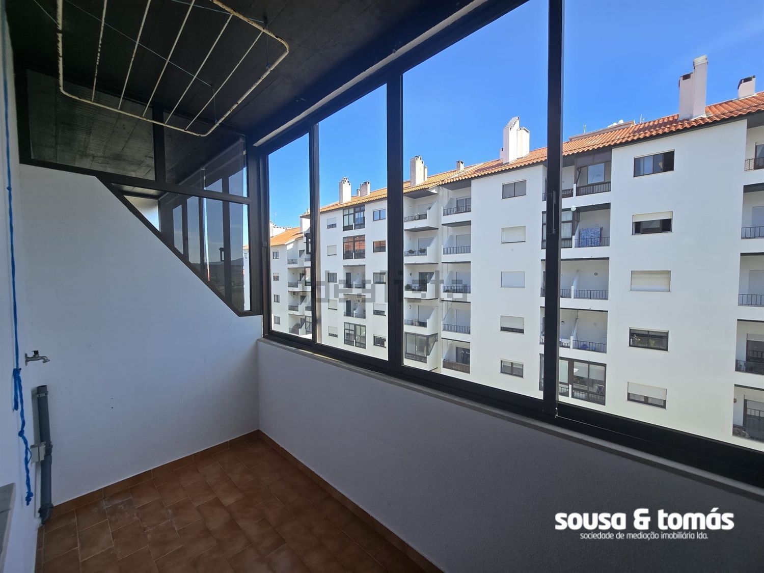 出租公寓 t3在Bairro dos Anjos - Vale da Cabrita - 阳台