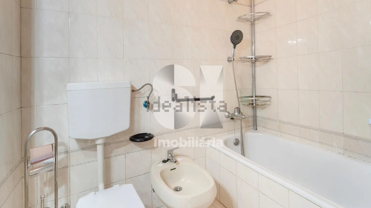 公寓 t1出售在Rua Empalhadeiras de Garrafões - 卫生间