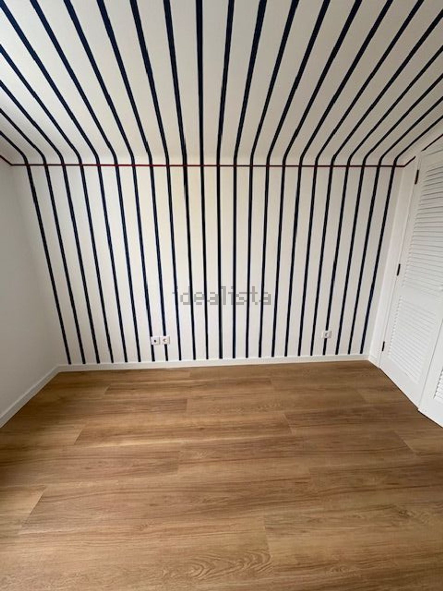 双拼别墅出售在Rua da Fonte, 17 - 试衣间