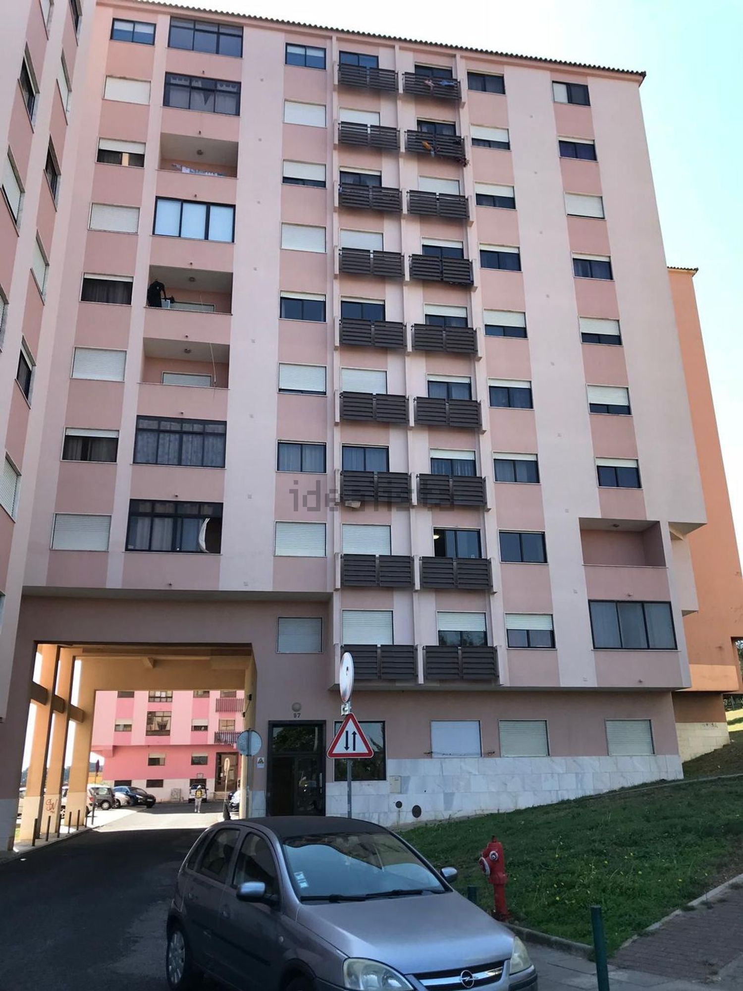 出租公寓 t2在Praceta Príncipe Beira, 15 - 外立面