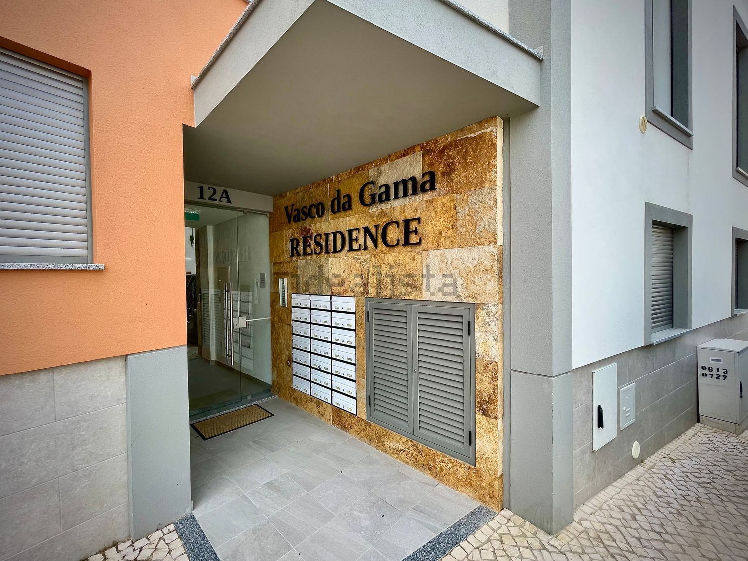 顶层公寓出售在Rua Infante Dom Henrique - 照片