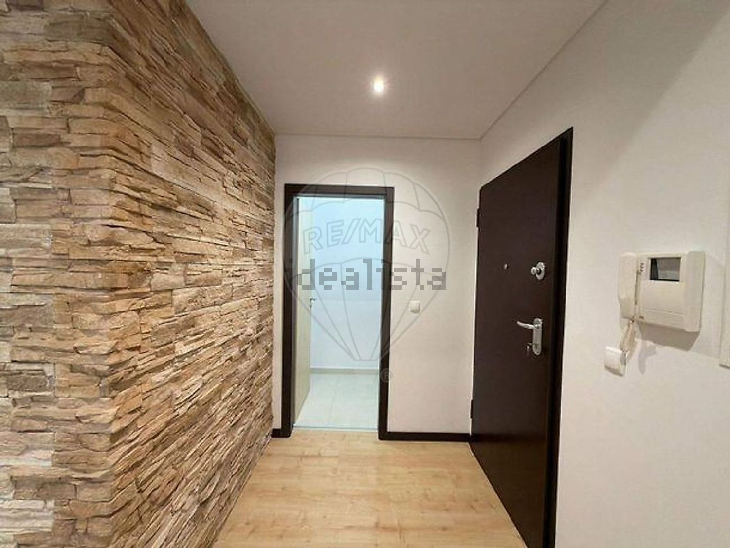 出租公寓 t1Gaveto da Avenida Amílcar Cabral - 过道