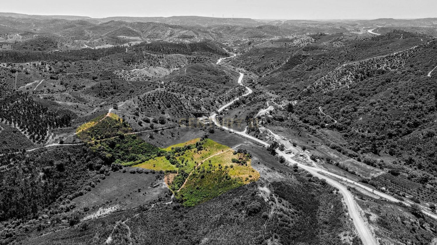 小楼房或独栋别墅出售在Rua de Vale Fontes de Baixo - 视线