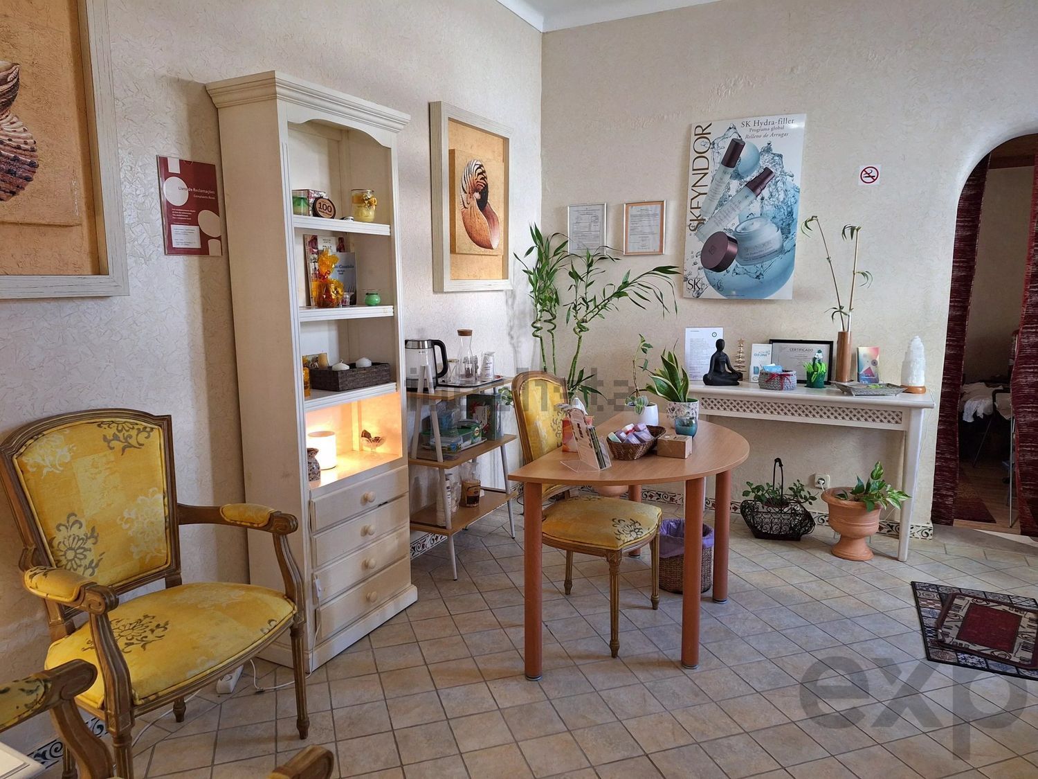小楼房或独栋别墅出售在Rua de Faro - 客厅