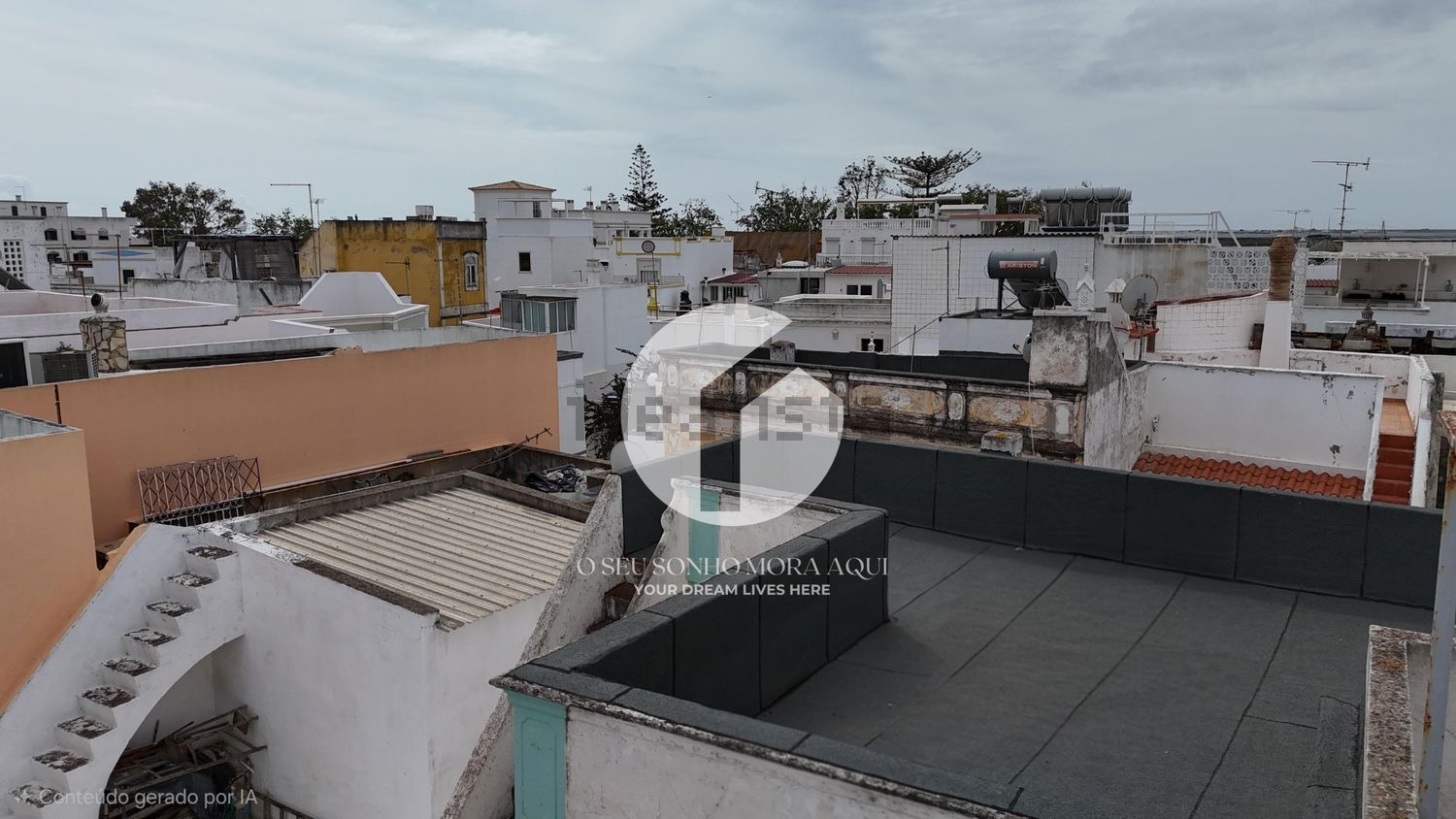联排别墅出售在Rua de São José - 阳台