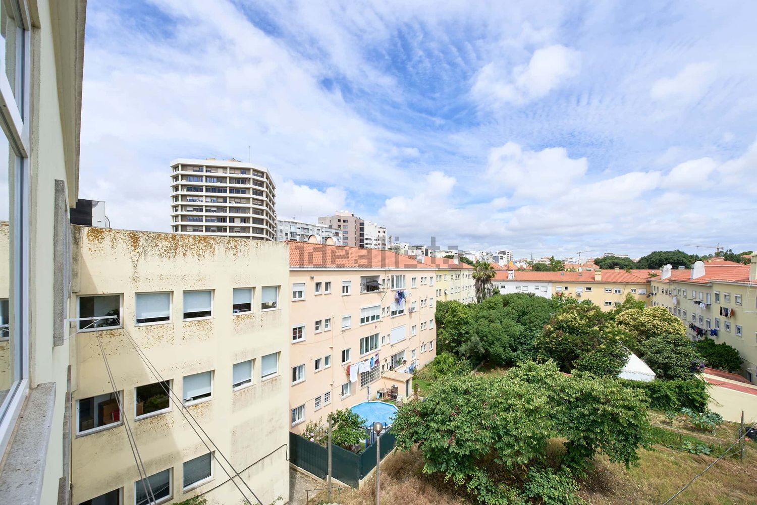 出租房间在Rua António Patrício, 24 - 视线