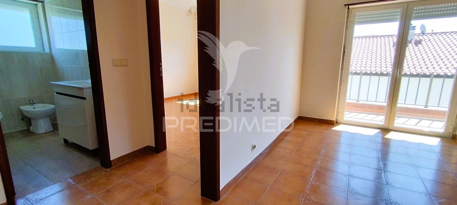 小楼房或独栋别墅出售在Arruda dos Vinhos - 过道