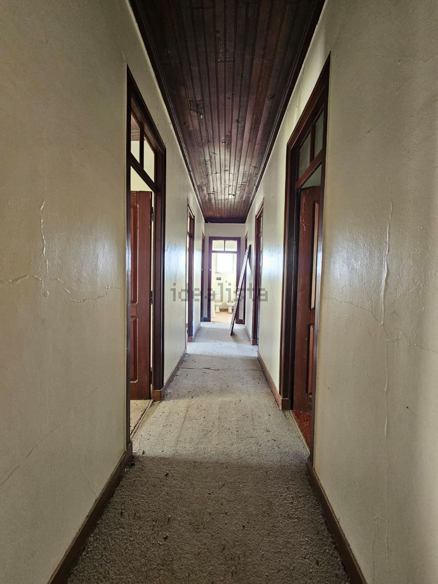 小楼房或独栋别墅出售在Rua da Via Romana, 59 - 过道