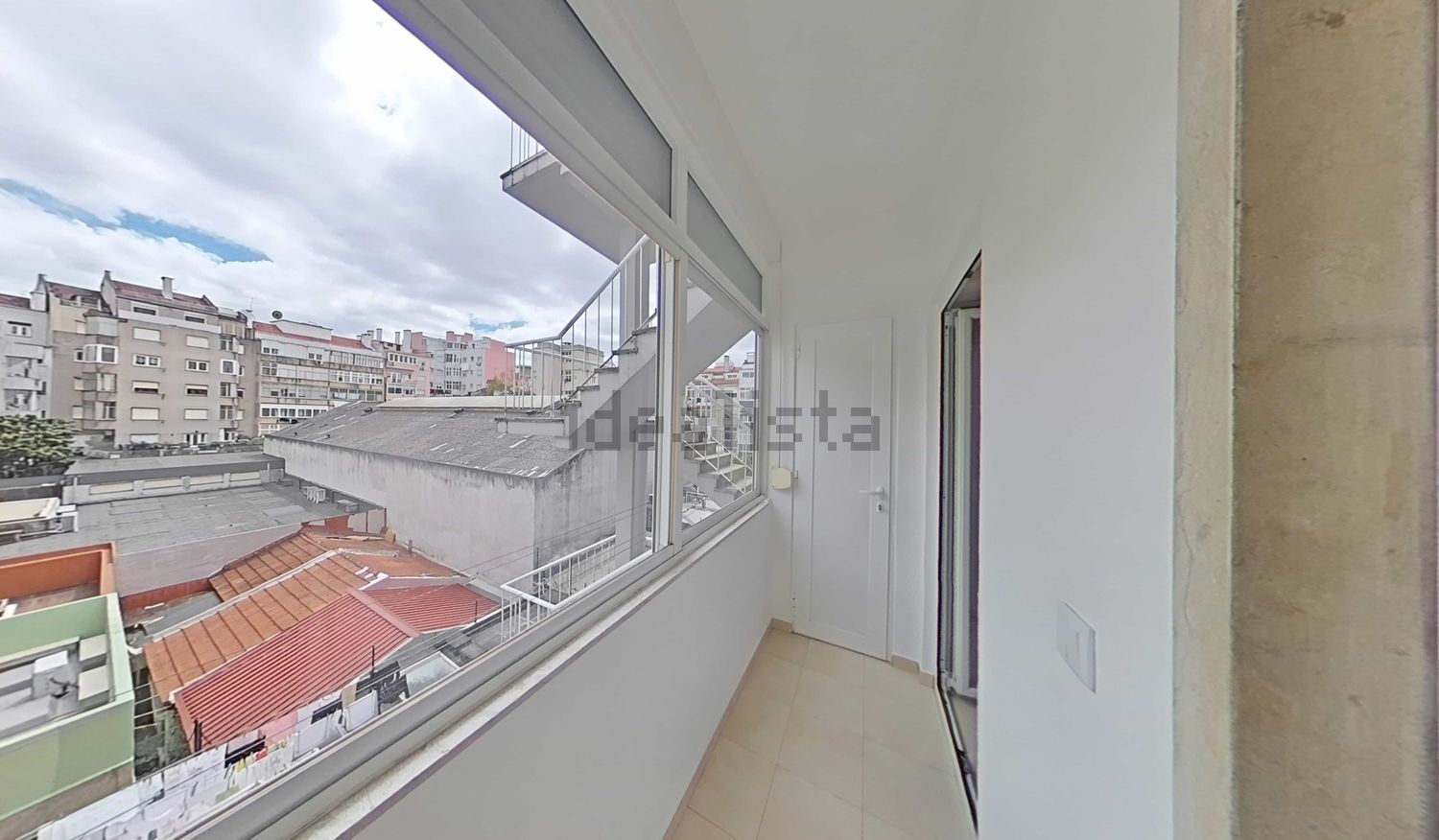 出租公寓 t2在Avenida Sacadura Cabral, 7 - 露台