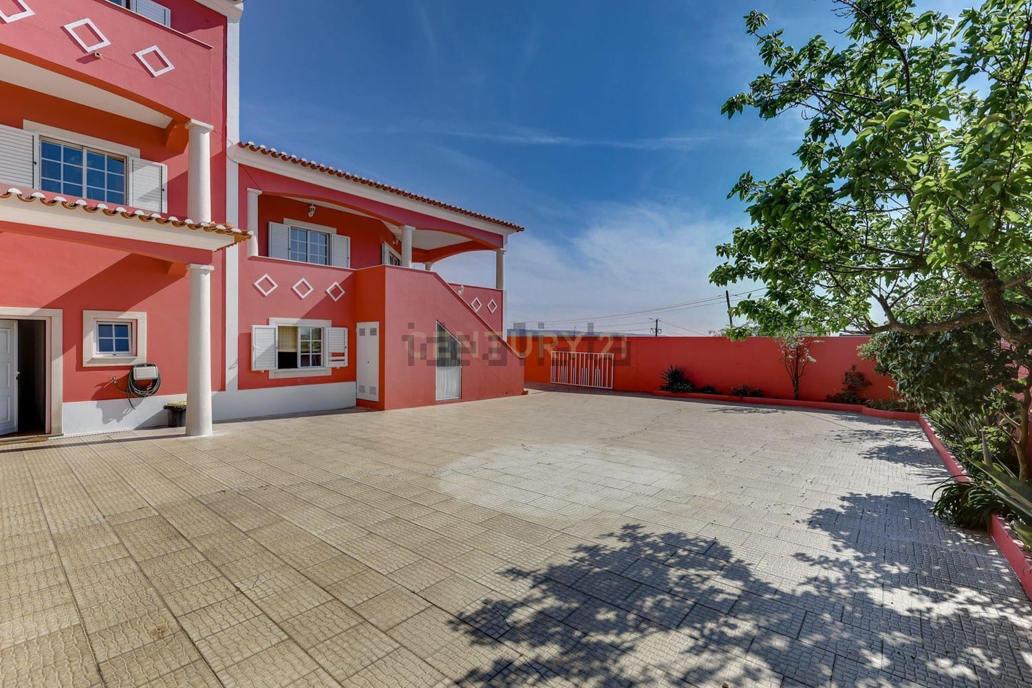 小楼房或独栋别墅出售Urbanização Quinta da Coutada, 14 - 外立面