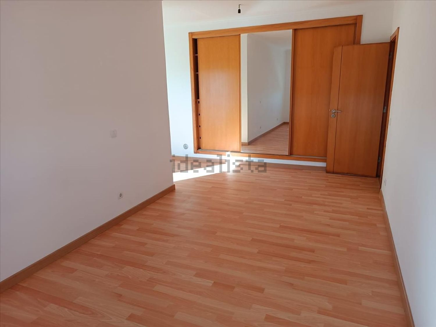 公寓 t2出售在Avenida dos Condes de Azambuja, 45 - 居住