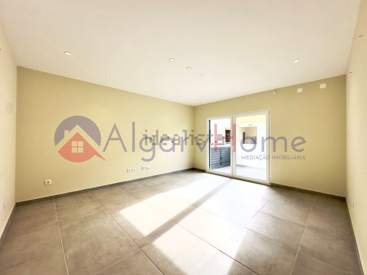 公寓 t2出售在Rua 13 de Janeiro de 1898 - 客厅