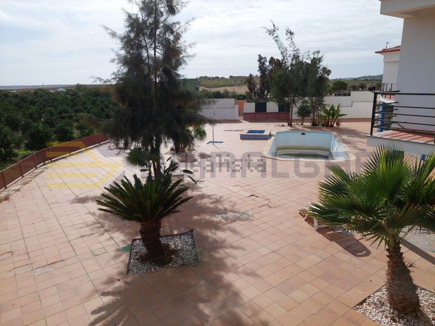 小楼房或独栋别墅出售在Quinta do Sobral - São Bartolomeu - 游泳池
