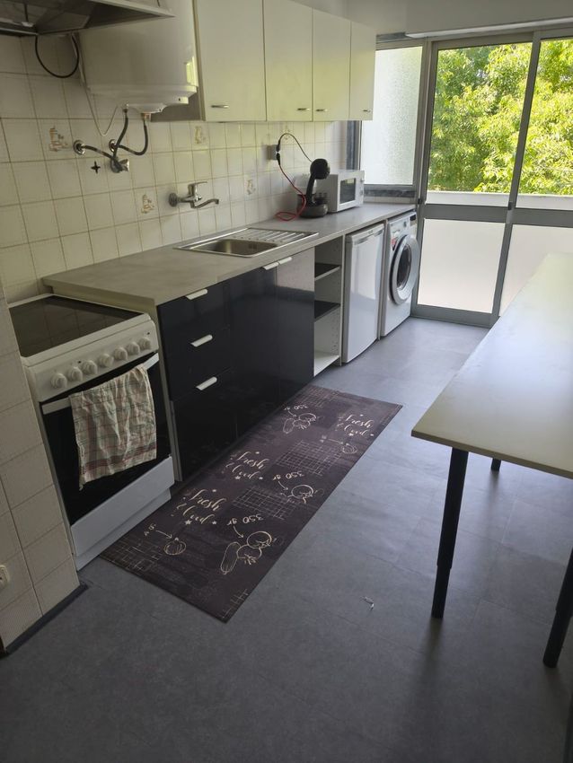 出租房间在Rua do Antigo Campo dos Leões, 5