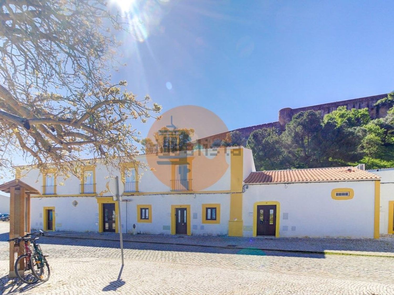 公寓 t2出售在Rua João da Guarda Cabreira, 28 - 外立面