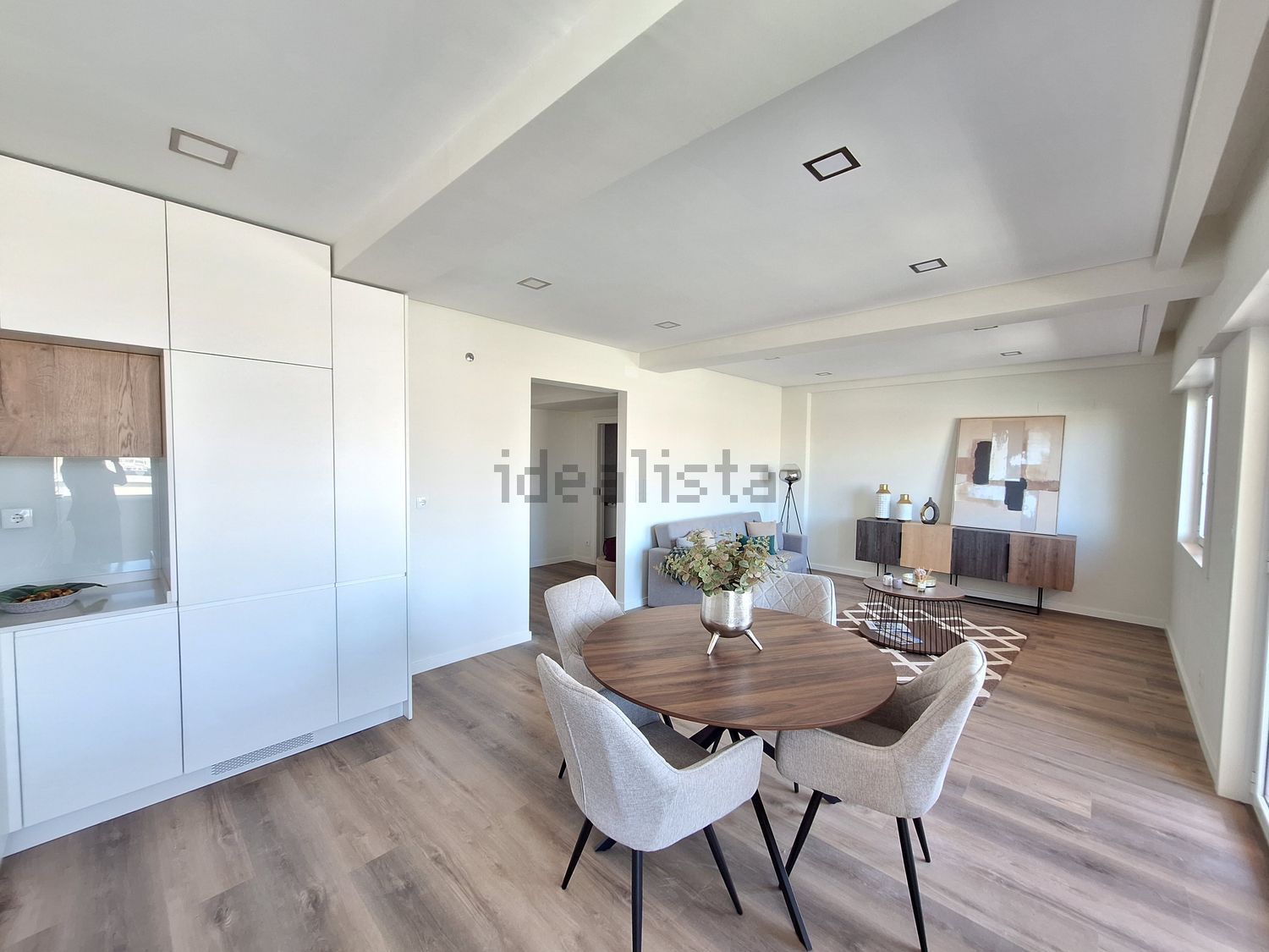 公寓 t3出售在Rua Engenheiro Nobre Guedes - 客厅