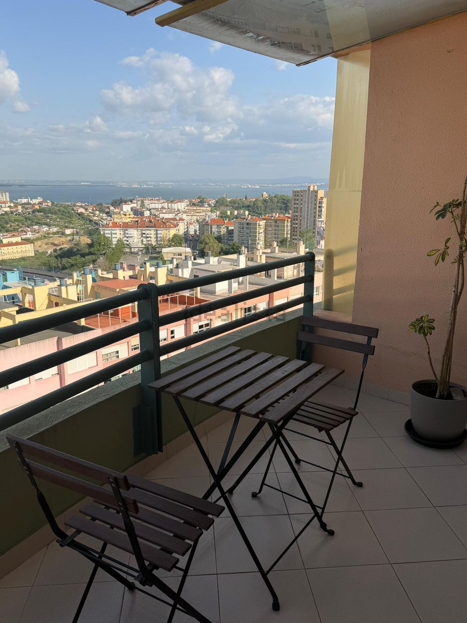 出租公寓 t1在Avenida Engenheiro Arantes e Oliveira, 25 - 阳台