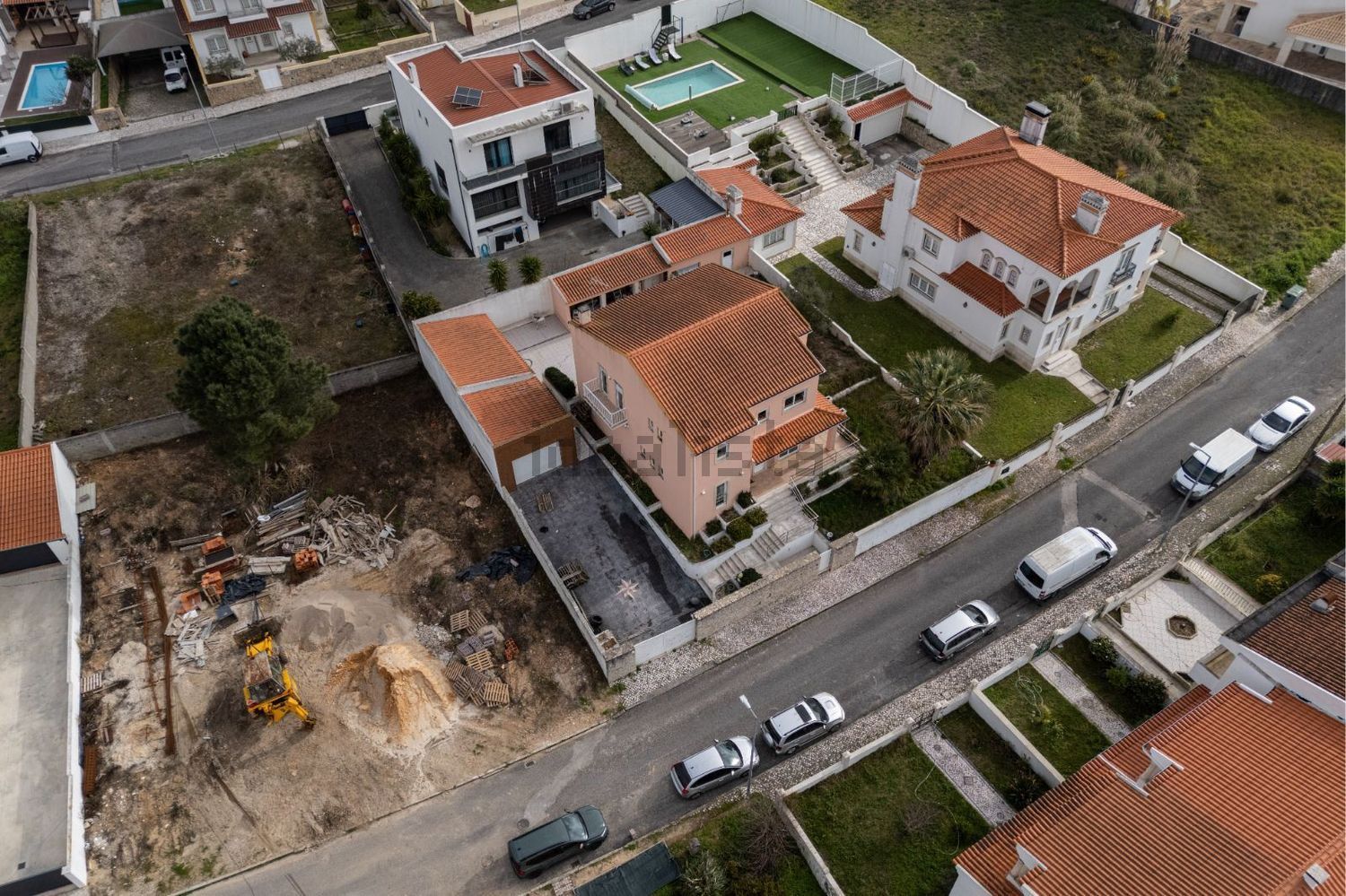 小楼房或独栋别墅出售在Rio Maior - 照片
