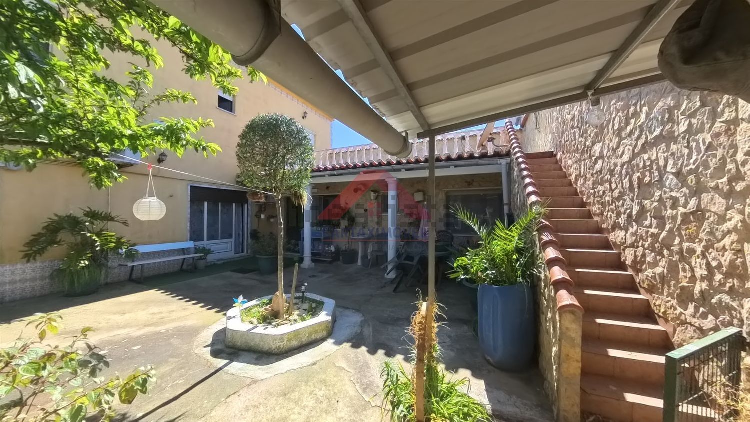 小楼房或独栋别墅出售在Vila Chã de Ourique - 院子