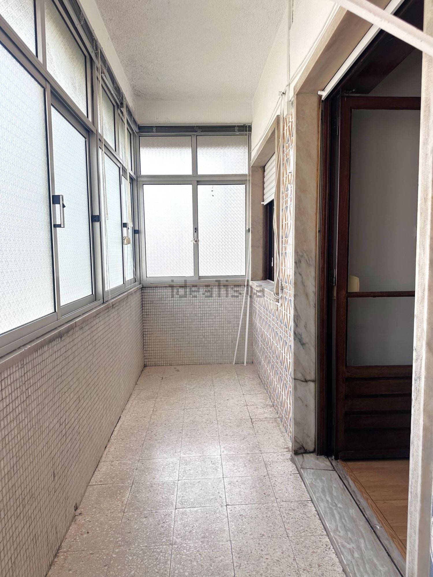 公寓 t1出售在Rua dos Anjos, 80 - 过道