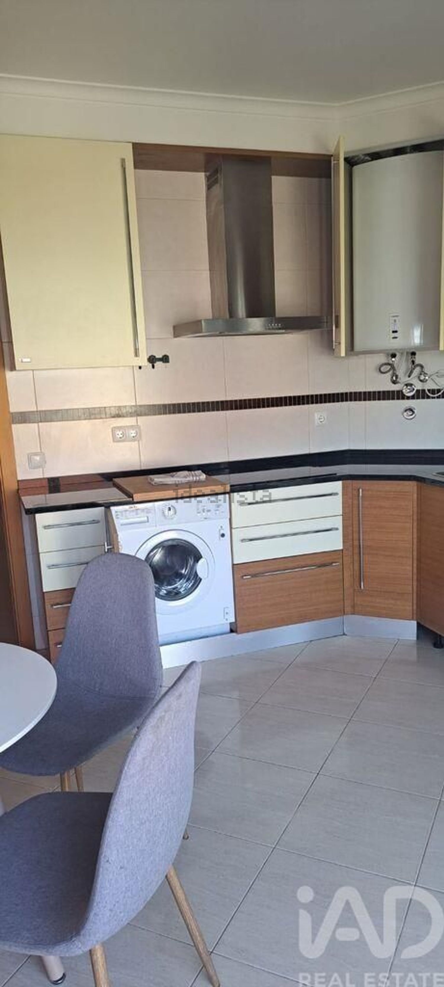 公寓 t3出售在Odiáxere - 厨房