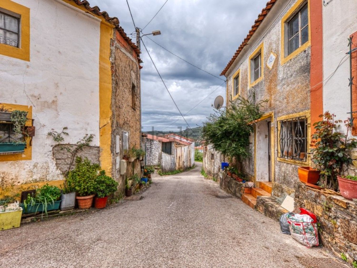 小楼房或独栋别墅出售在Mação - 外立面