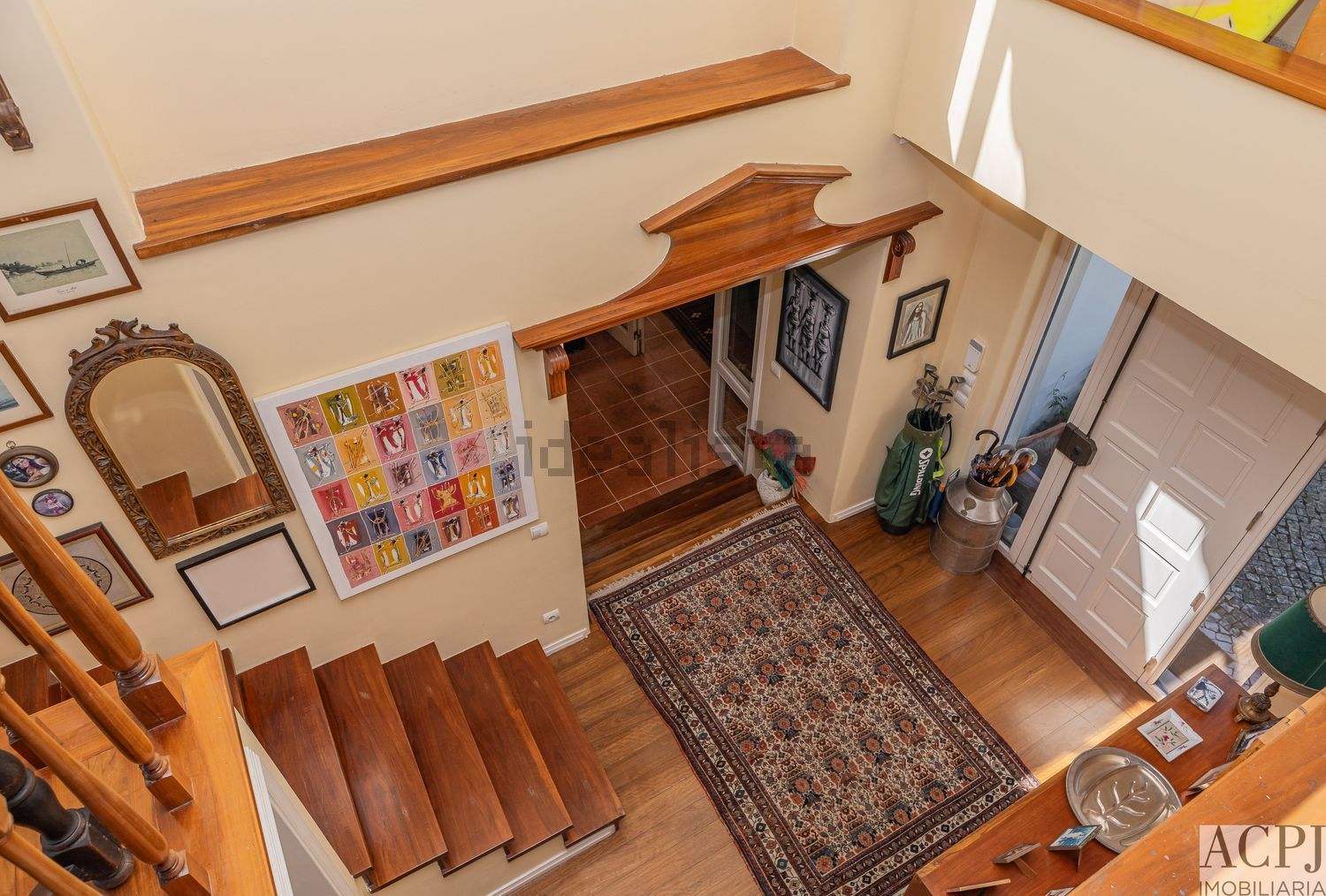 小楼房或独栋别墅出售在Rua de São Vicente - 详情