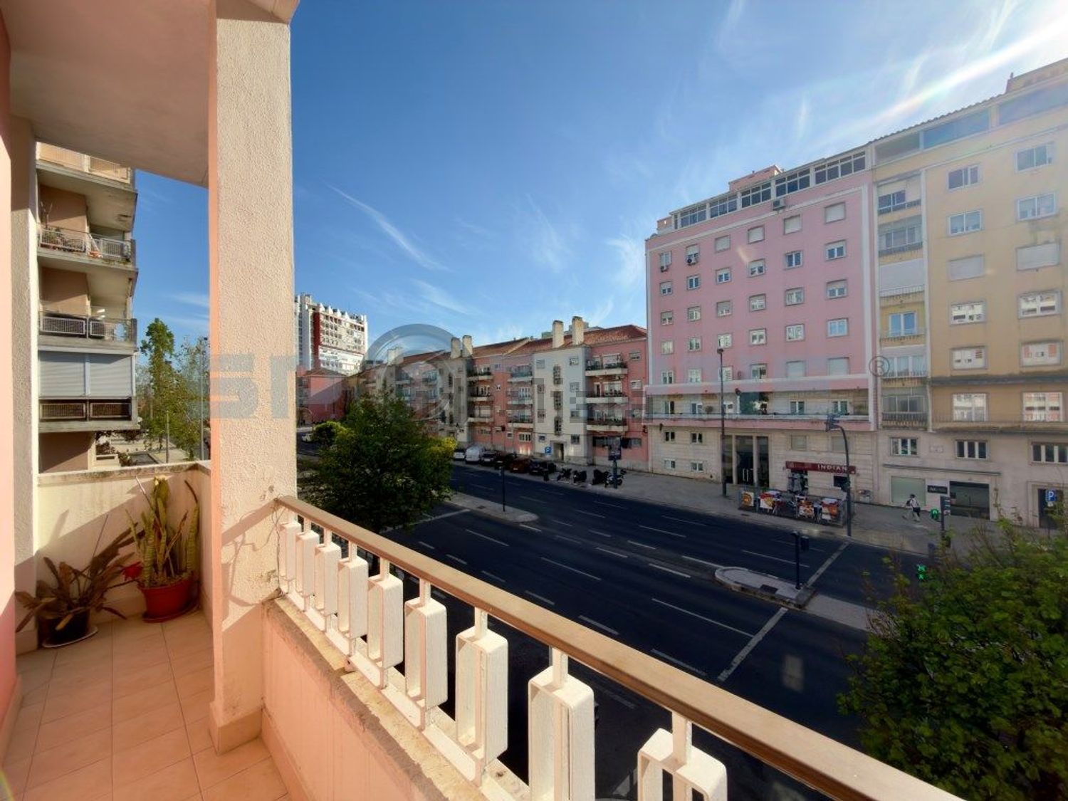 出租公寓 t2在Avenida de Roma, 76 - 露台