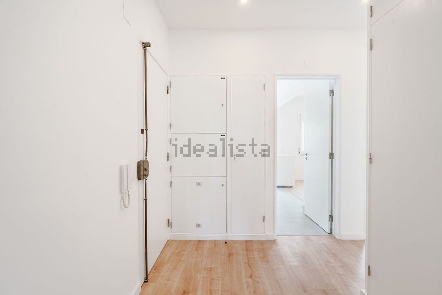 出租公寓 t3在Rua Engenheiro Nobre Guedes, 15 - 前厅