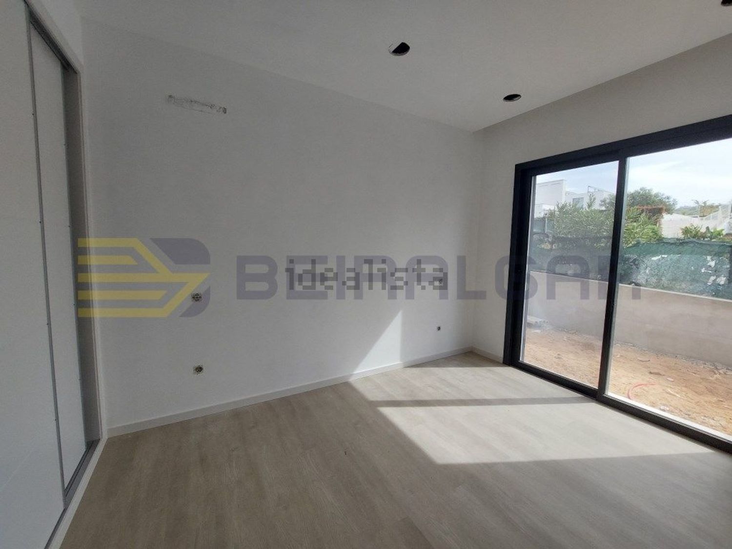 小楼房或独栋别墅出售在Quinta do Sobral - São Bartolomeu - 卧室