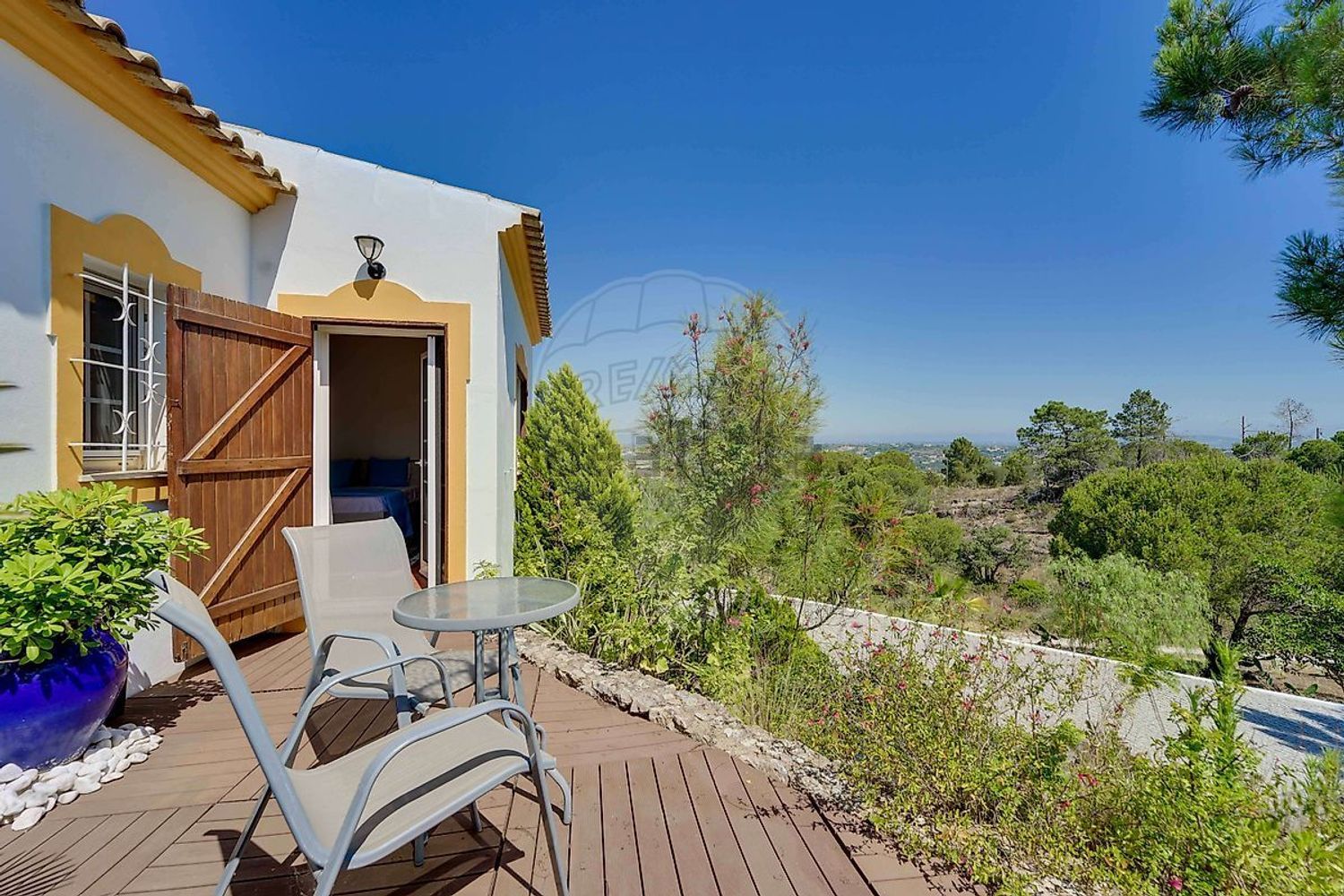 小楼房或独栋别墅出售N269-1 - 阳台