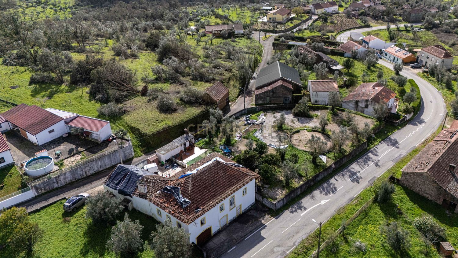 小楼房或独栋别墅出售在Rua São Luis s/n - 照片
