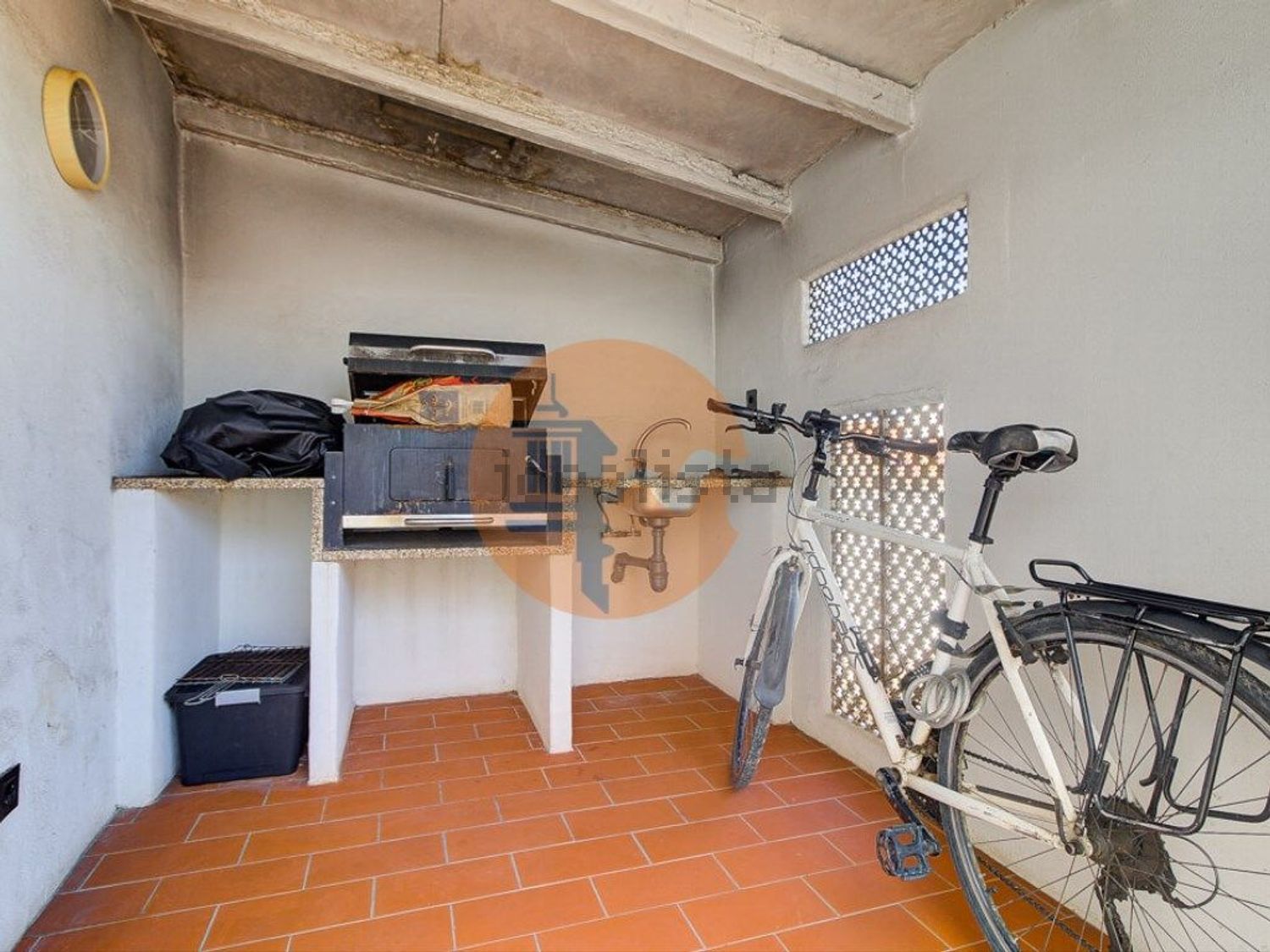 公寓 t2出售在Rua João da Guarda Cabreira, 28 - 阳台