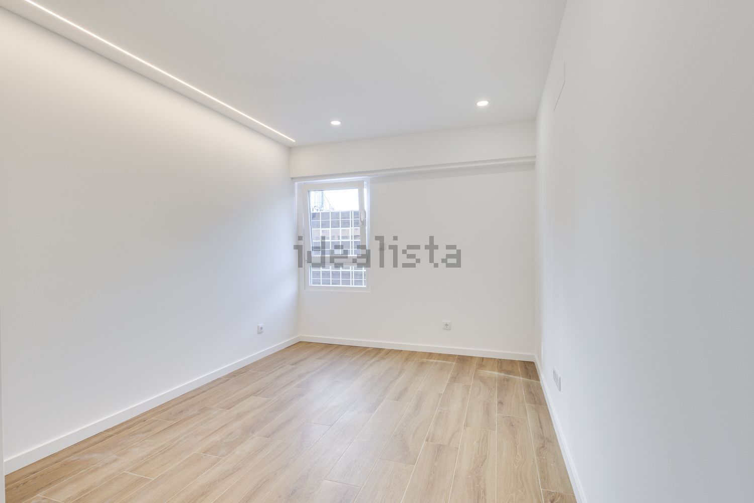 公寓 t2出售在Avenida Engenheiro Arantes e Oliveira, 2 - 卧室