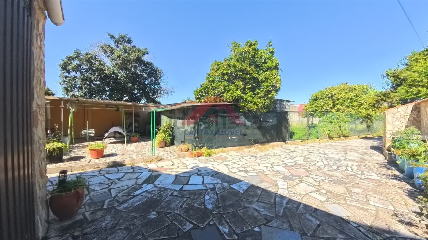 小楼房或独栋别墅出售在Vila Chã de Ourique - 院子