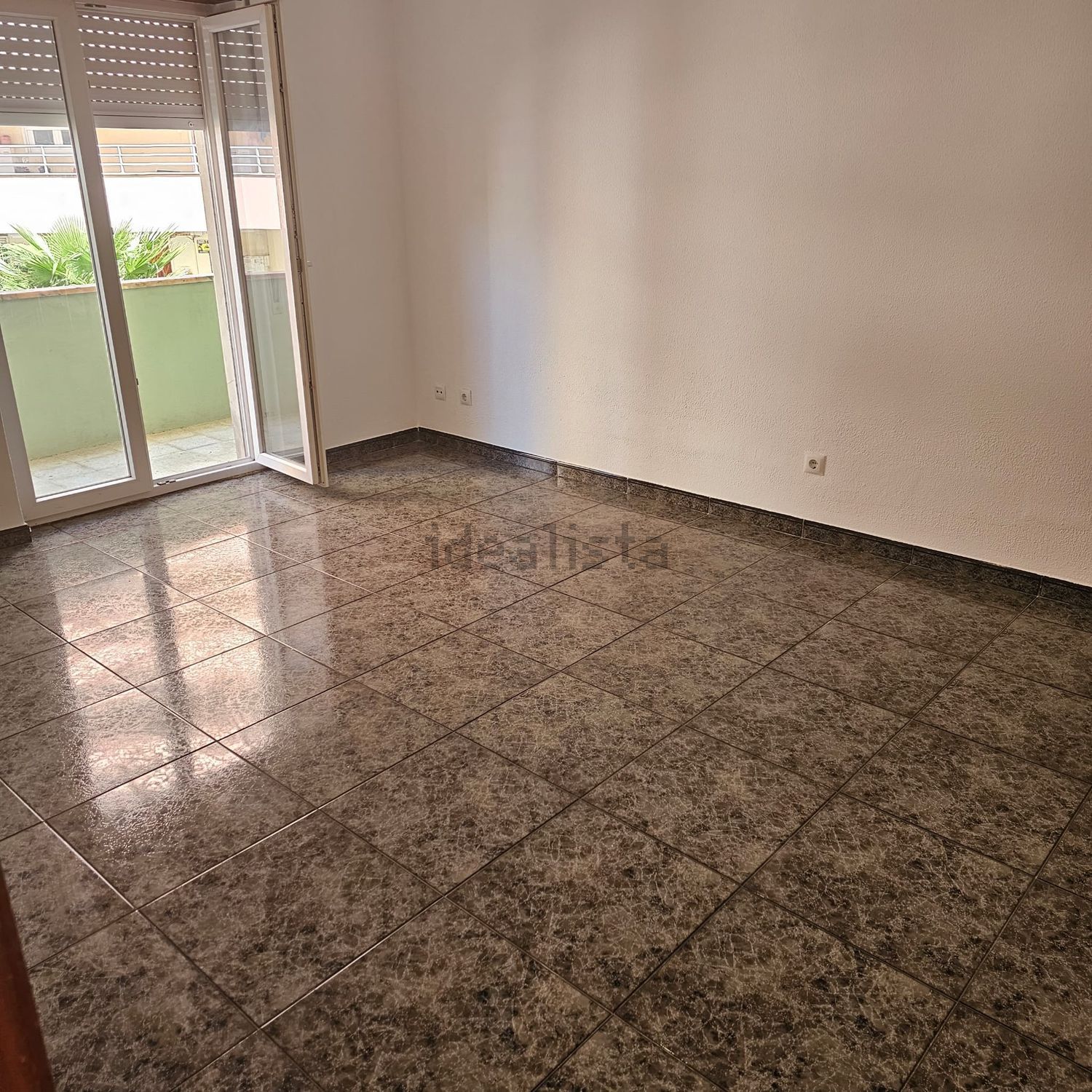 出租公寓 t2在Estrada de Mem-Martins, 253 - 客厅