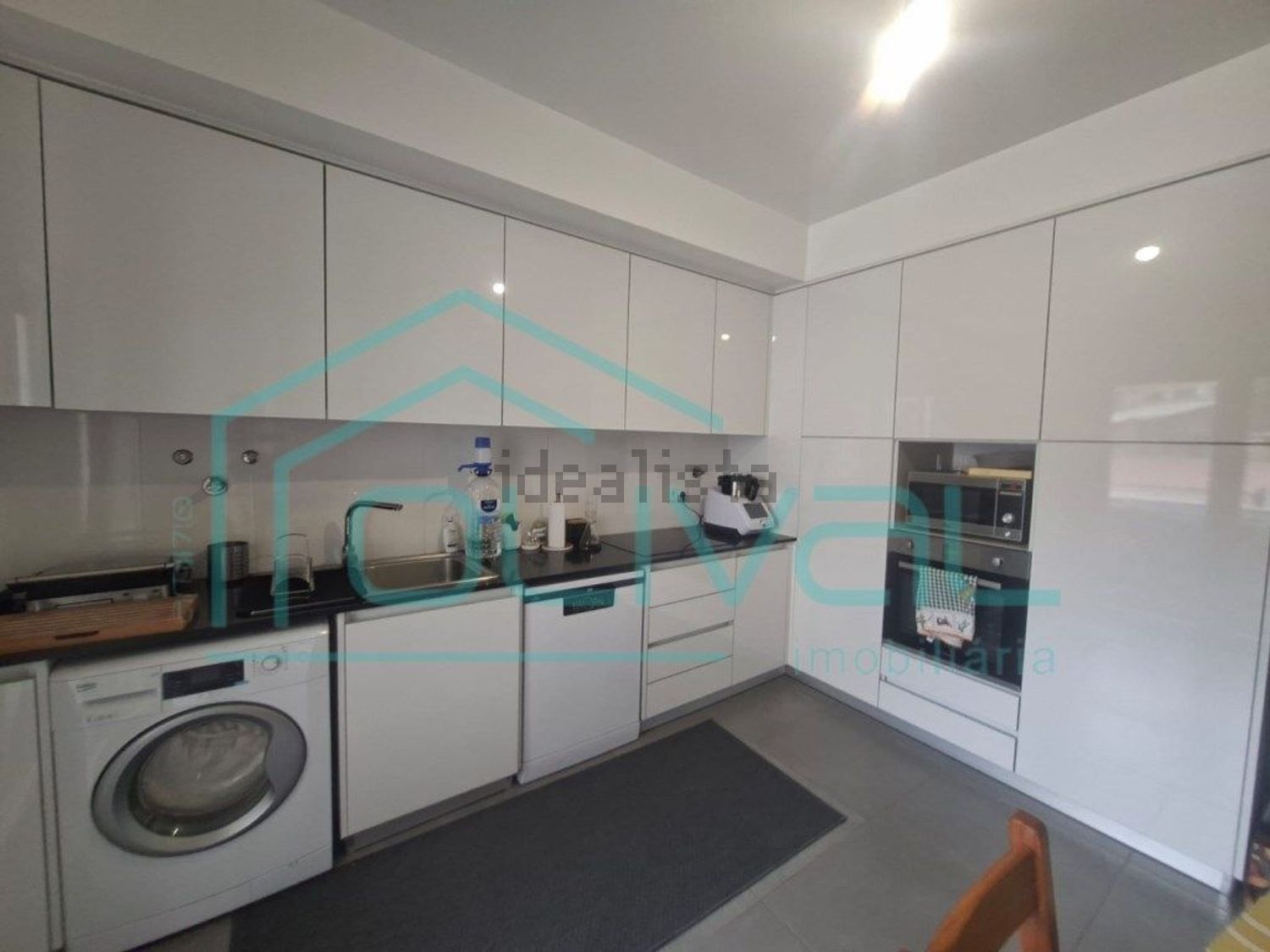 公寓 t3出售在Rua de Santa Cruz - 厨房